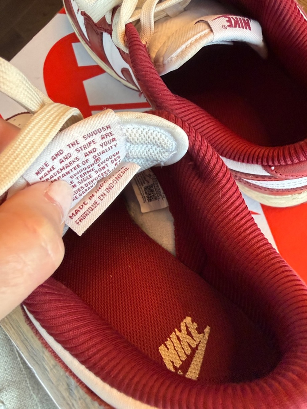Nike Dunk Low PRM team red white Retro Sneakers size 8 - Picture 10 of 10